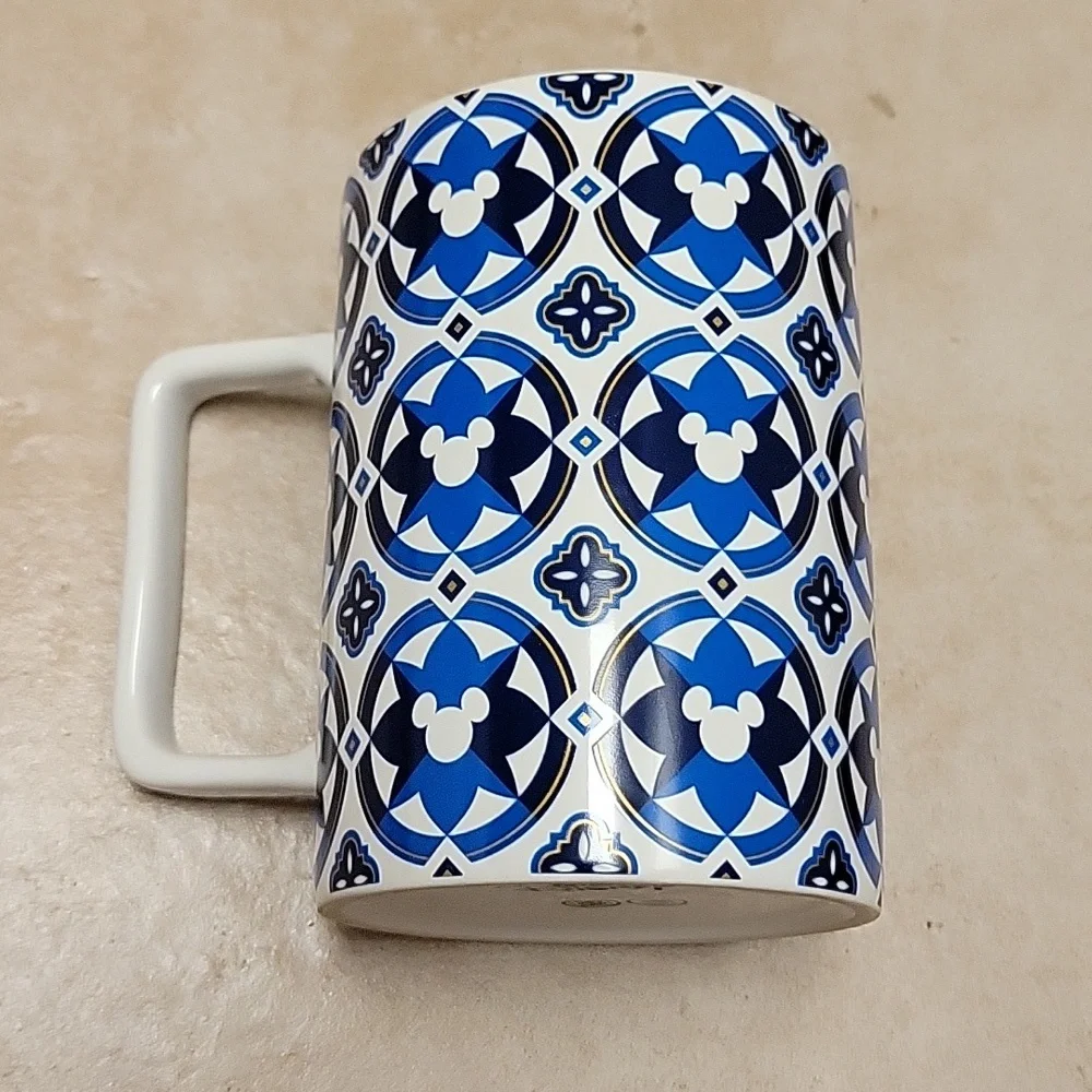 Disney Parks Hidden Mickey Blue & White Geometric Icon 12 Oz Coffee / Tea Mug